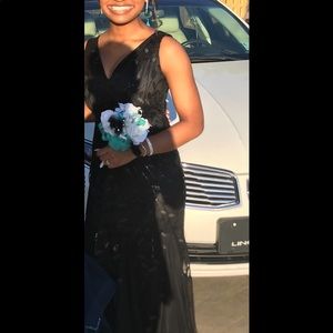 Black Sparkly Prom Dress ✨